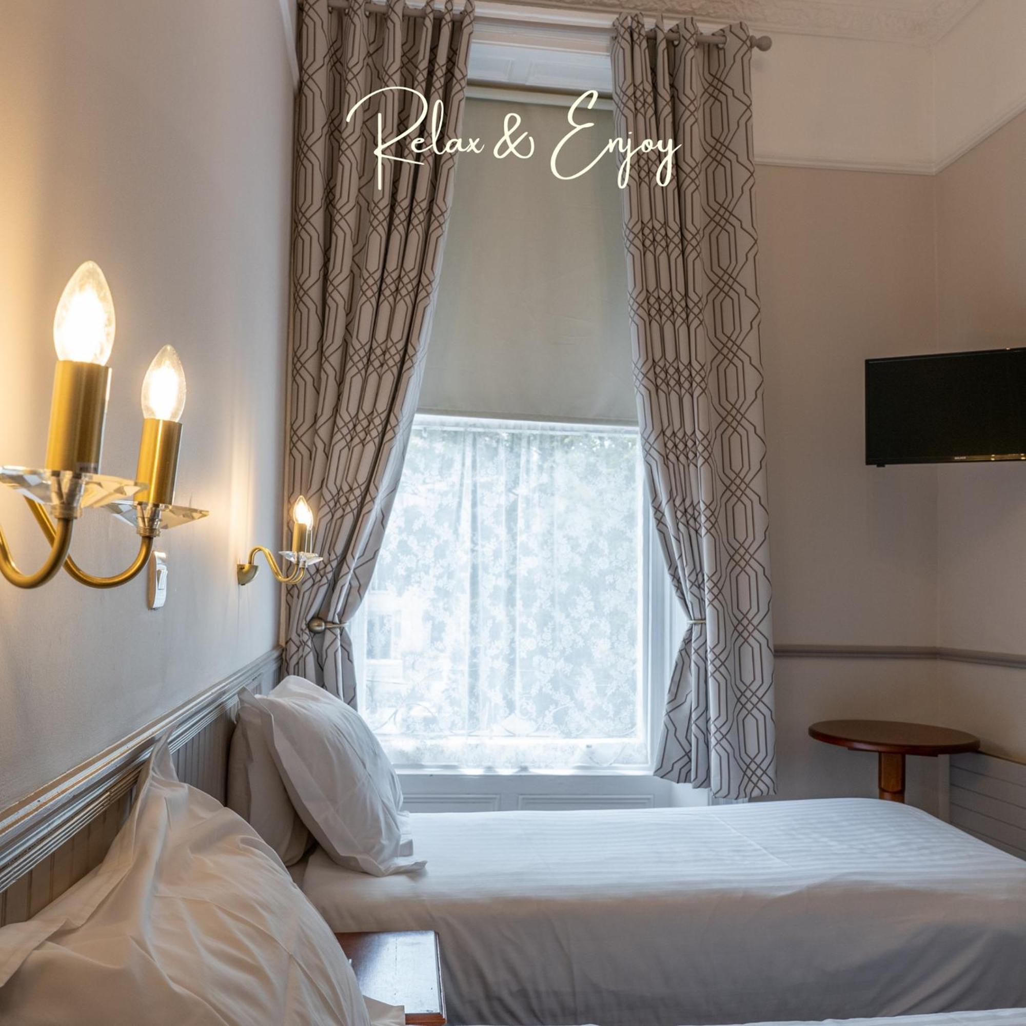The Lansdowne Hotel Dublin Dış mekan fotoğraf
